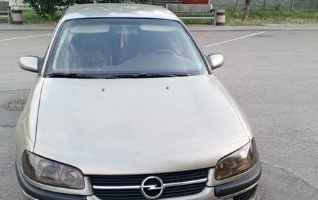 Opel Omega B, 1998 год, 380 000 рублей, 8 фотография