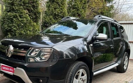 Renault Duster I рестайлинг, 2015 год, 1 098 000 рублей, 1 фотография