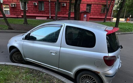 Toyota Vitz, 2000 год, 235 000 рублей, 3 фотография