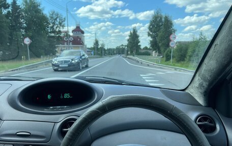 Toyota Vitz, 2000 год, 235 000 рублей, 9 фотография