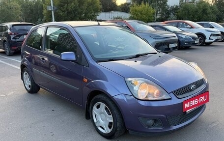 Ford Fiesta, 2008 год, 490 000 рублей, 2 фотография