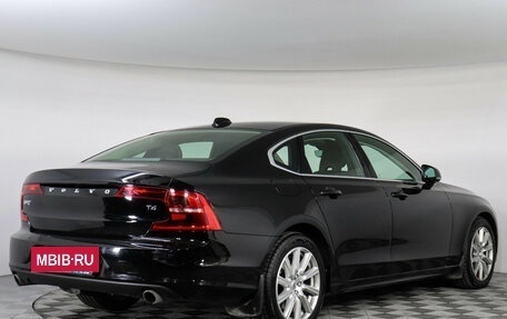 Volvo S90 II рестайлинг, 2019 год, 3 197 000 рублей, 6 фотография