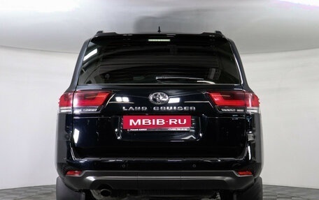Toyota Land Cruiser, 2023 год, 10 997 000 рублей, 7 фотография