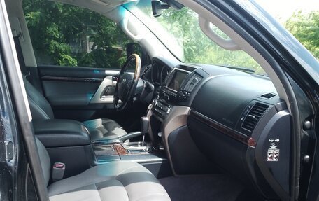 Toyota Land Cruiser 200, 2008 год, 2 500 000 рублей, 11 фотография