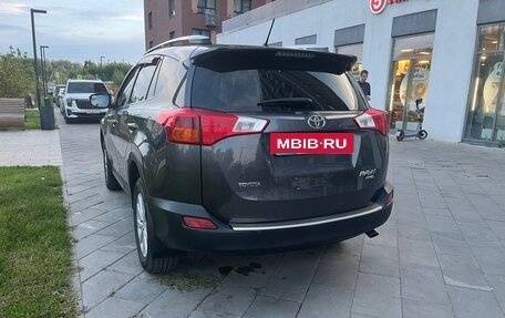 Toyota RAV4, 2014 год, 2 100 000 рублей, 4 фотография