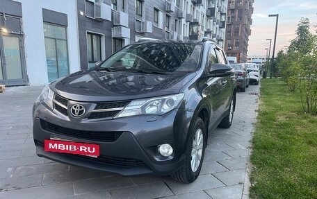 Toyota RAV4, 2014 год, 2 100 000 рублей, 5 фотография