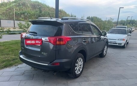 Toyota RAV4, 2014 год, 2 100 000 рублей, 3 фотография