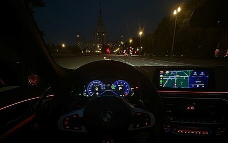 BMW 5 серия, 2019 год, 4 599 000 рублей, 23 фотография
