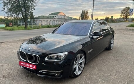 BMW 7 серия, 2013 год, 2 500 000 рублей, 11 фотография