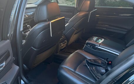 BMW 7 серия, 2013 год, 2 500 000 рублей, 20 фотография