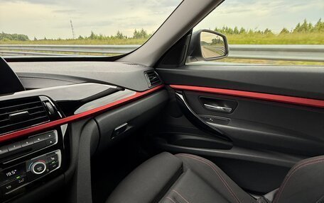 BMW 3 серия, 2018 год, 2 090 000 рублей, 11 фотография