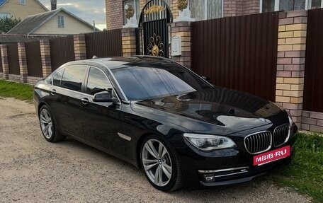 BMW 7 серия, 2013 год, 2 500 000 рублей, 13 фотография
