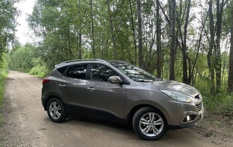 Hyundai Tucson III, 2011 год, 1 140 000 рублей, 4 фотография