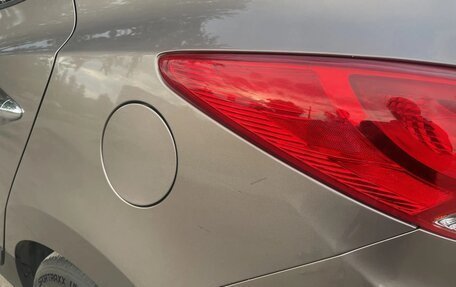 Hyundai Tucson III, 2011 год, 1 140 000 рублей, 12 фотография