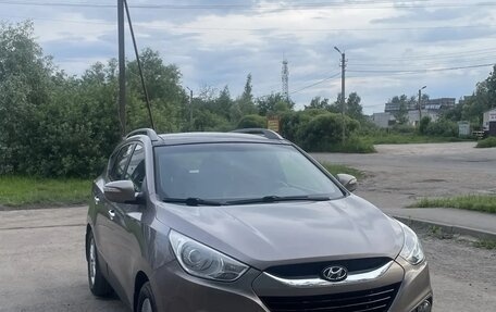 Hyundai Tucson III, 2011 год, 1 140 000 рублей, 18 фотография