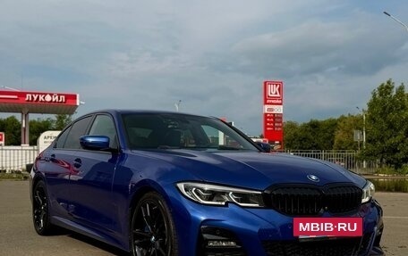 BMW 3 серия, 2019 год, 3 850 000 рублей, 3 фотография