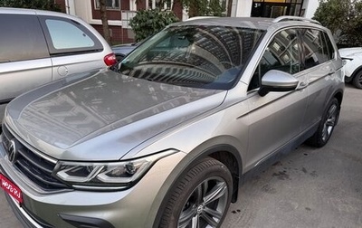 Volkswagen Tiguan II, 2021 год, 3 300 000 рублей, 1 фотография