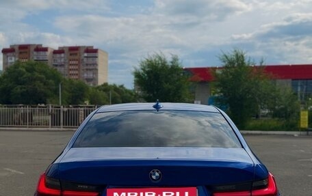 BMW 3 серия, 2019 год, 3 850 000 рублей, 8 фотография