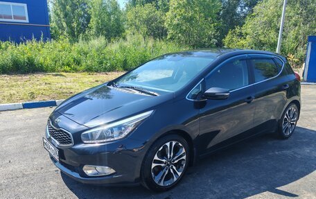 KIA cee'd III, 2014 год, 1 325 000 рублей, 2 фотография