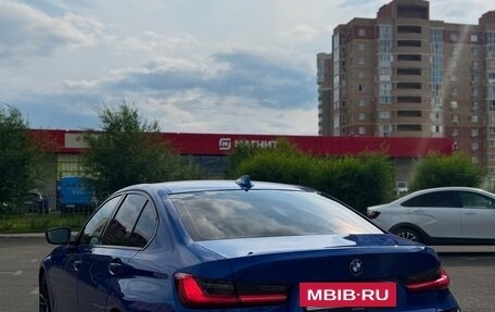 BMW 3 серия, 2019 год, 3 850 000 рублей, 9 фотография