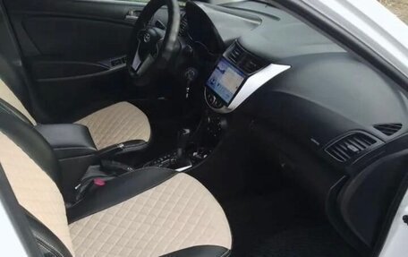 Hyundai Solaris II рестайлинг, 2016 год, 800 000 рублей, 6 фотография