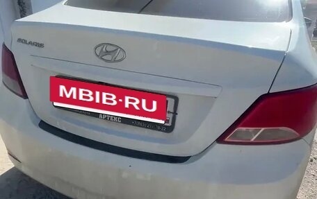Hyundai Solaris II рестайлинг, 2016 год, 800 000 рублей, 8 фотография