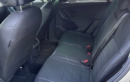Volkswagen Tiguan II, 2021 год, 3 300 000 рублей, 13 фотография