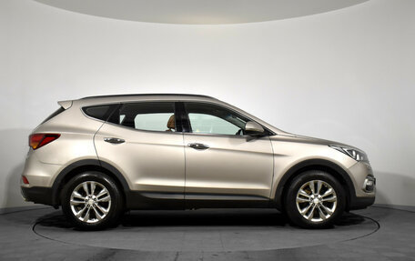 Hyundai Santa Fe III рестайлинг, 2017 год, 1 980 000 рублей, 4 фотография