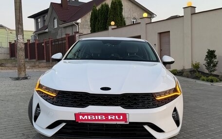 KIA K5, 2021 год, 2 350 000 рублей, 3 фотография