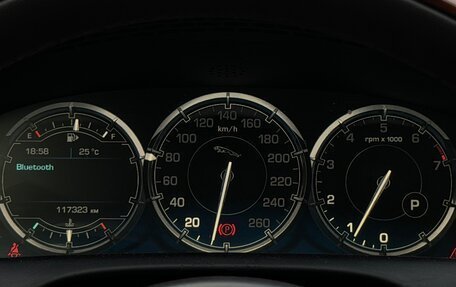Jaguar XJ IV (X351), 2011 год, 1 750 000 рублей, 18 фотография