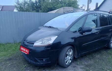Citroen C4 Picasso II рестайлинг, 2008 год, 560 000 рублей, 11 фотография