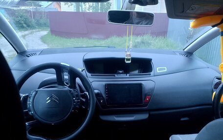 Citroen C4 Picasso II рестайлинг, 2008 год, 560 000 рублей, 18 фотография