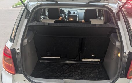 Suzuki SX4 II рестайлинг, 2011 год, 800 000 рублей, 11 фотография