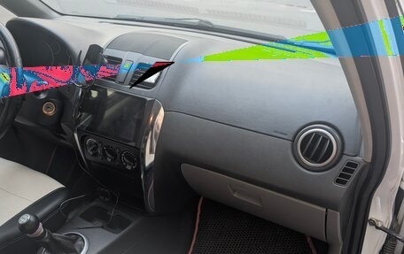 Suzuki SX4 II рестайлинг, 2011 год, 800 000 рублей, 15 фотография