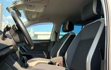 Volkswagen Tiguan II, 2019 год, 2 599 000 рублей, 8 фотография