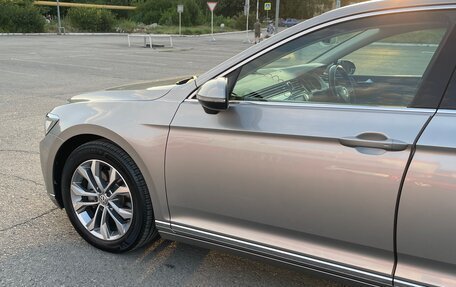 Volkswagen Passat B8 рестайлинг, 2015 год, 1 650 000 рублей, 3 фотография