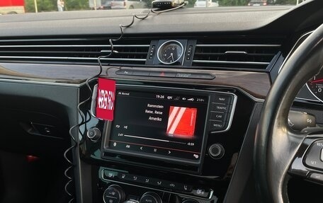 Volkswagen Passat B8 рестайлинг, 2015 год, 1 650 000 рублей, 26 фотография