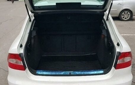 Skoda Superb III рестайлинг, 2012 год, 1 500 000 рублей, 16 фотография