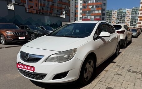 Opel Astra J, 2011 год, 510 000 рублей, 4 фотография