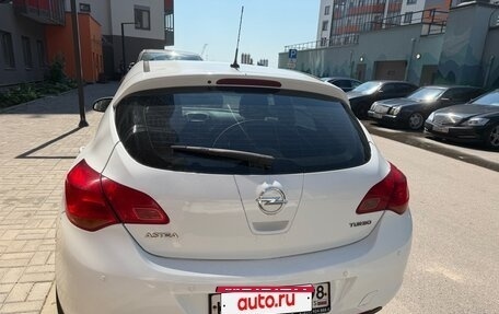 Opel Astra J, 2011 год, 510 000 рублей, 9 фотография