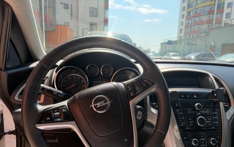 Opel Astra J, 2011 год, 510 000 рублей, 18 фотография
