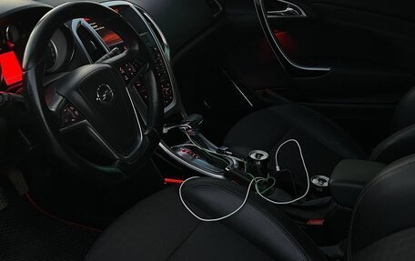 Opel Astra J, 2014 год, 900 000 рублей, 5 фотография