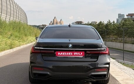 BMW 7 серия, 2019 год, 4 450 000 рублей, 4 фотография