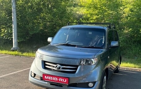Toyota bB II рестайлинг, 2006 год, 400 000 рублей, 5 фотография