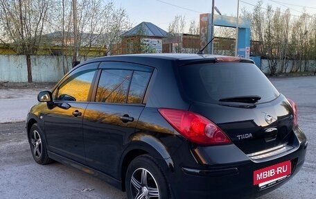 Nissan Tiida, 2012 год, 1 100 000 рублей, 2 фотография