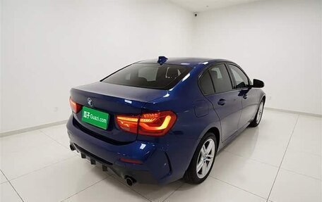 BMW 1 серия, 2022 год, 1 740 000 рублей, 5 фотография