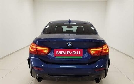 BMW 1 серия, 2022 год, 1 740 000 рублей, 6 фотография
