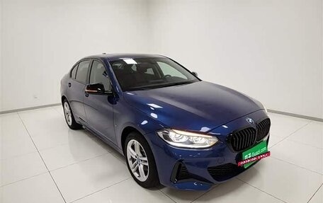 BMW 1 серия, 2022 год, 1 740 000 рублей, 4 фотография