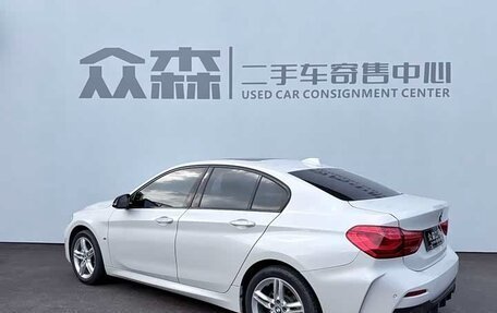 BMW 1 серия, 2022 год, 1 700 000 рублей, 6 фотография
