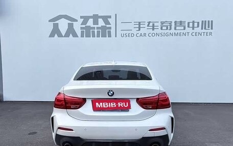 BMW 1 серия, 2022 год, 1 700 000 рублей, 5 фотография